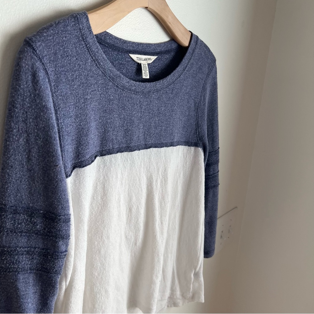 Billabong 3/4 Sleeves Shirt - Picture 2 of 4